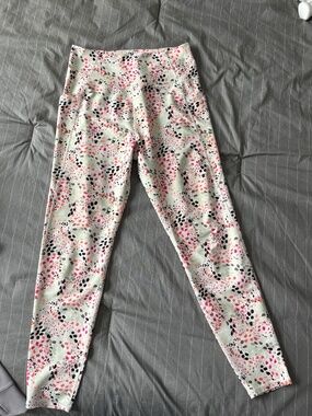 DKNY colorful leggings.